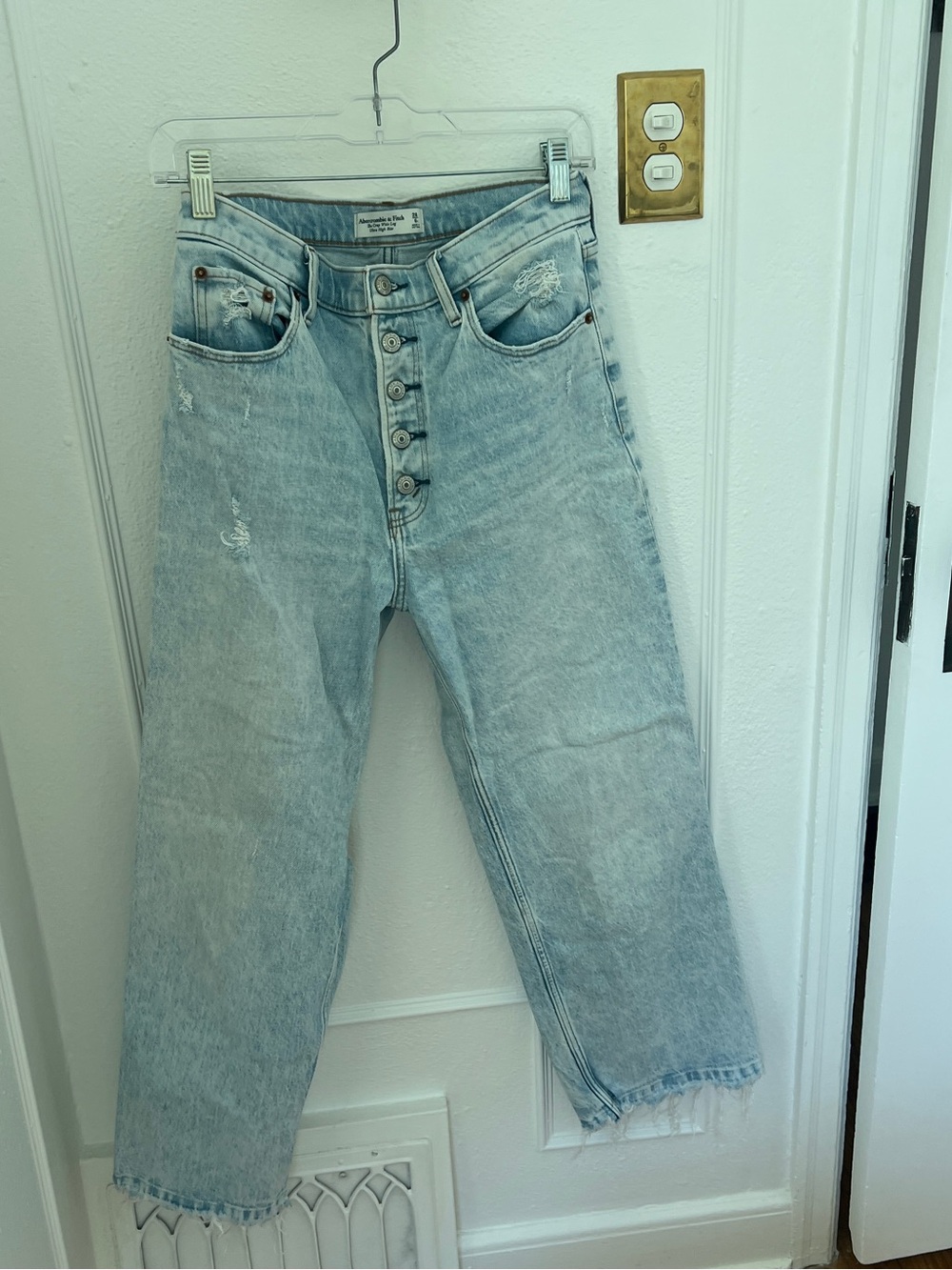 Abercrombie Light Wash High-Rise Button-Fly Women’s Jeans